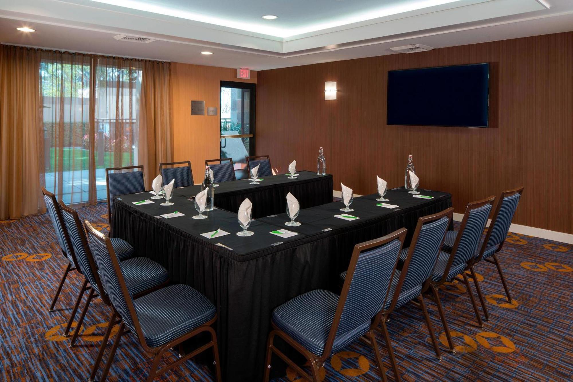 Courtyard By Marriott San Diego Carlsbad Buitenkant foto